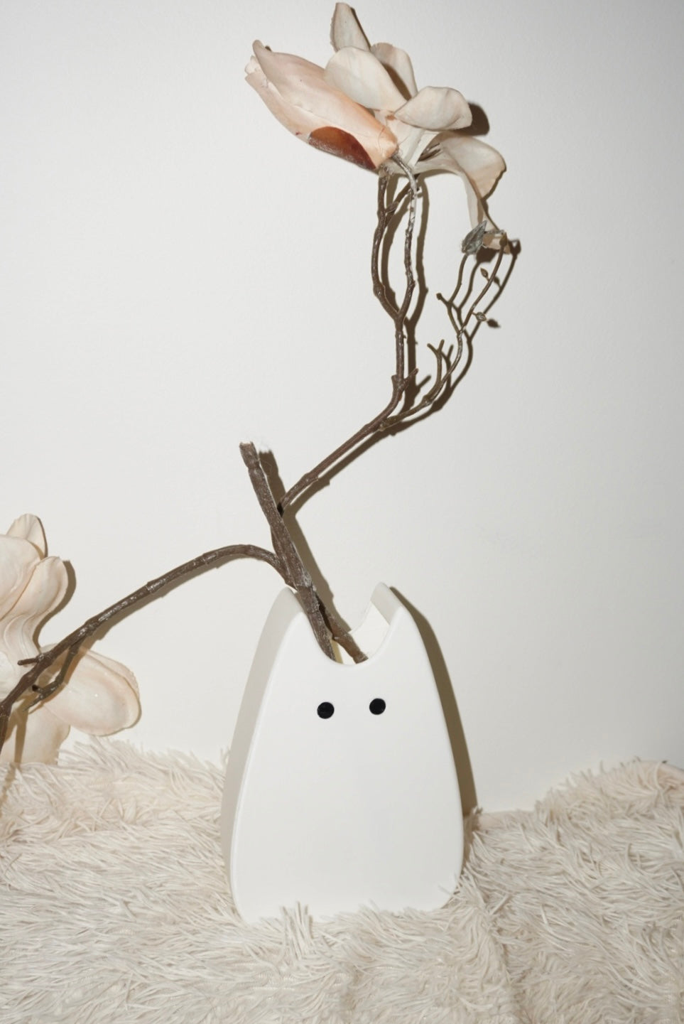 Ghost Cat Vase