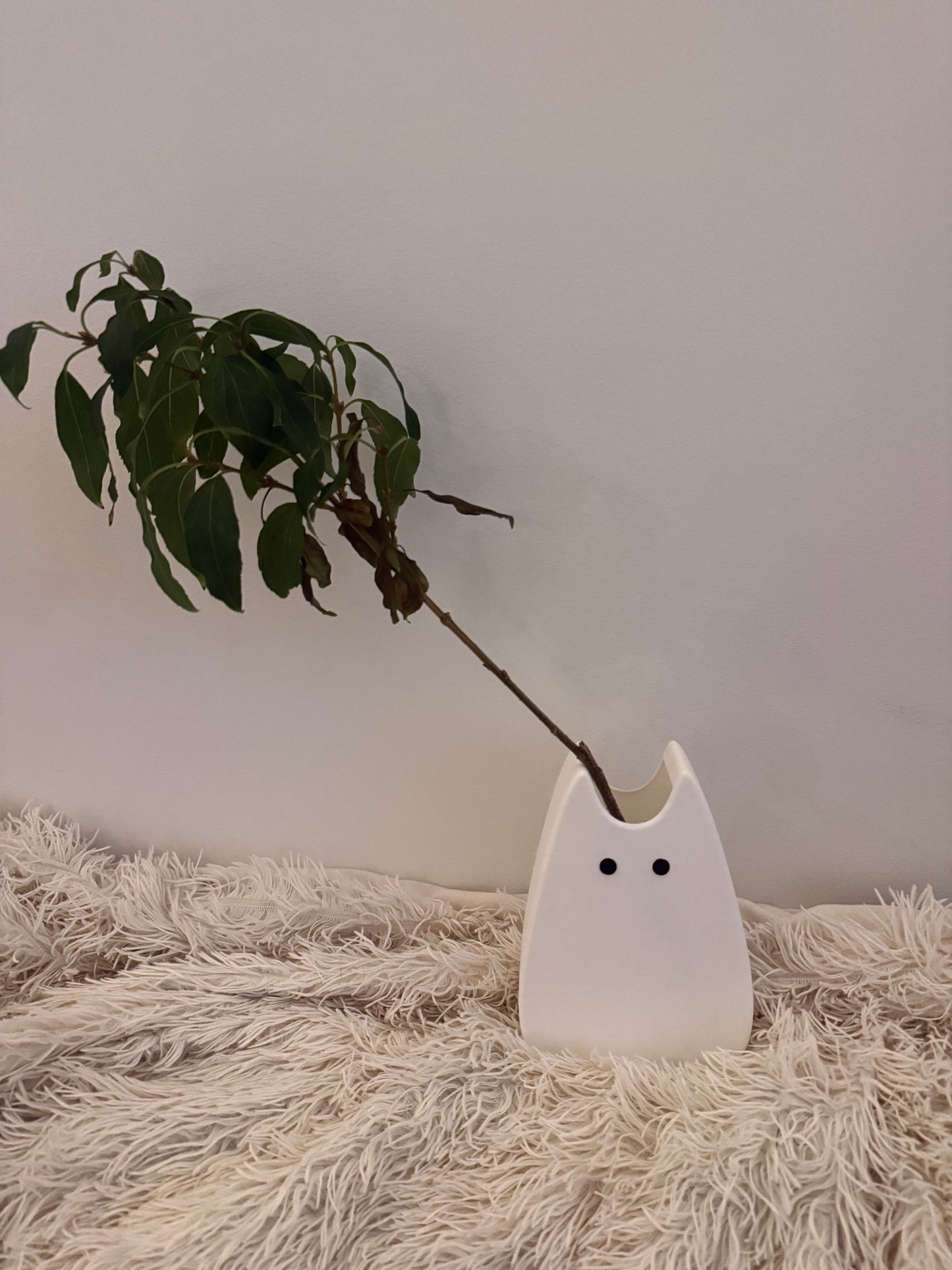 Ghost Cat Vase